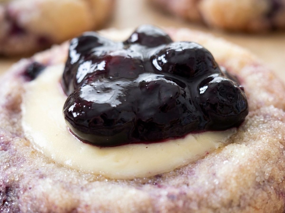 Blueberry Cheesecake Cookies — step 6