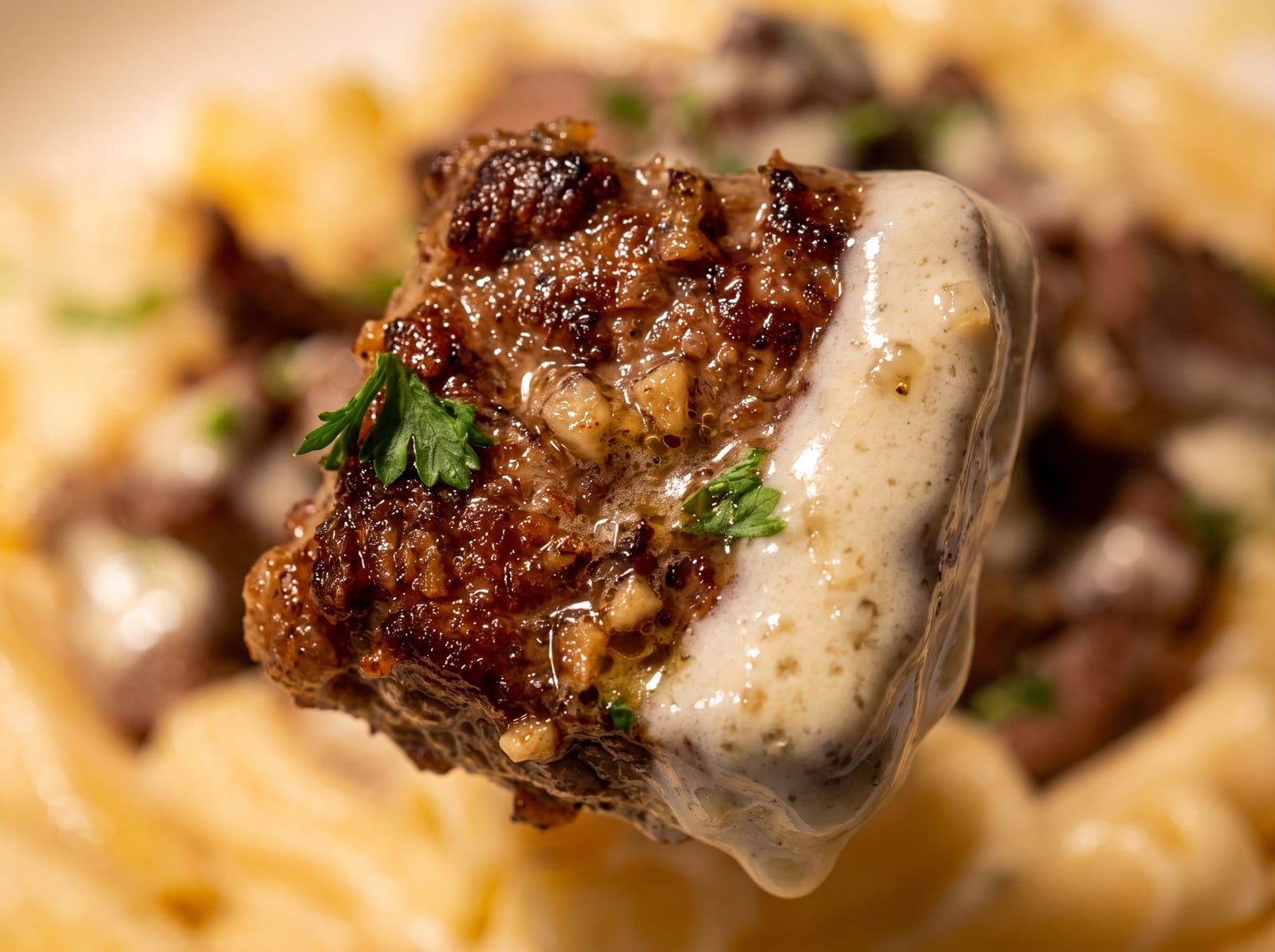 Garlic Steak Bites with Creamy Parmesan Pasta — step 7