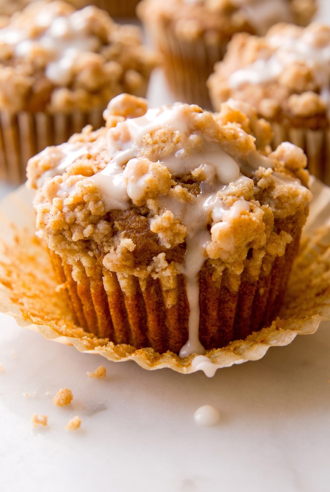 Pumpkin Crumb Cake Muffins